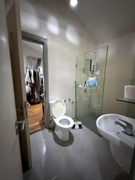 Semi-Detached House for Sale in Kuchai Lama (Kuala Lumpur) - CY Low - Bathroom - PropertyGuru.com.my