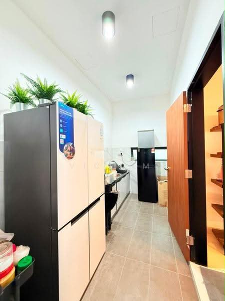 Cluster House for Sale in Taman Impian Emas (Skudai) - Vic Lim - Kitchen - PropertyGuru.com.my