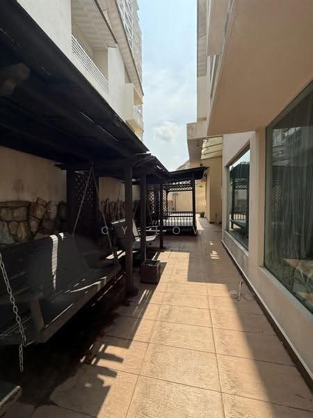 Semi-Detached House for Sale in Kuchai Lama (Kuala Lumpur) - CY Low - Exterior - PropertyGuru.com.my