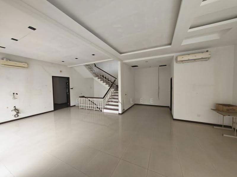 Semi-Detached House for Sale in Taman Gembira (Jalan Klang Lama (Old Klang Road)) - Bobo Lee - PropertyGuru.com.my