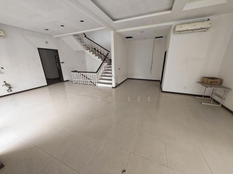 Semi-Detached House for Sale in Taman Gembira (Jalan Klang Lama (Old Klang Road)) - Bobo Lee - Interior - PropertyGuru.com.my
