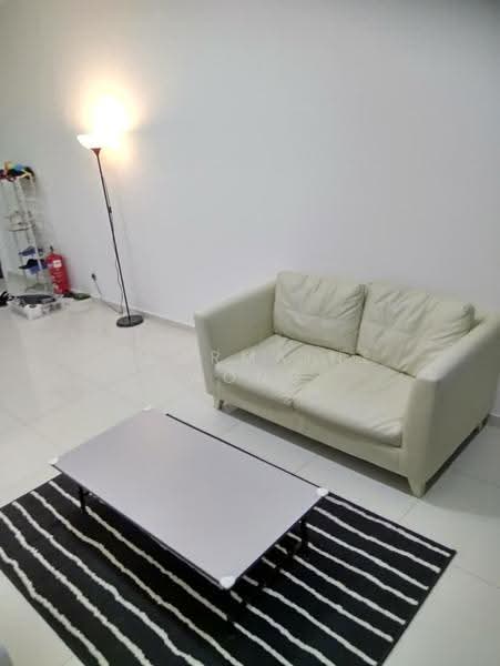 Kediaman Servis untuk Disewa di Seasons Garden Residences - Charmaine Wong - Living Room - PropertyGuru.com.my