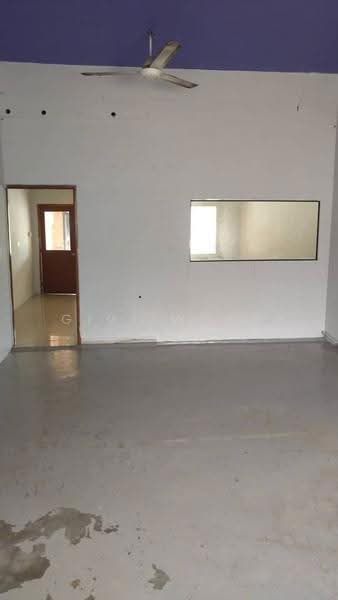 Shop for Rent in Taman Paya Emas (Paya Rumput) - Gigi Wong - Interior - PropertyGuru.com.my