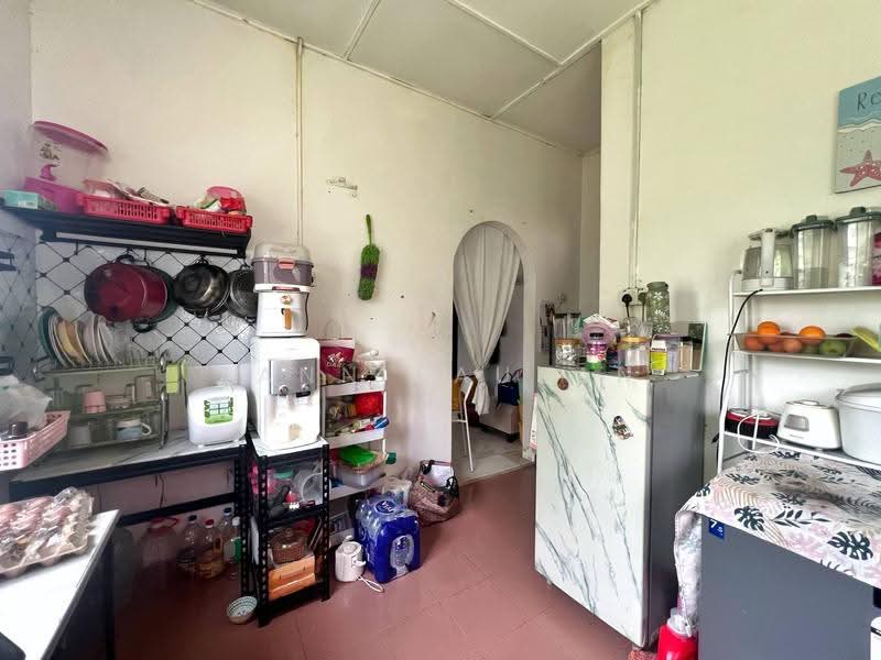 Semi-Detached House for Sale in Taman Desa Keliang (Kalumpang) - Zann Fauzan - Kitchen - PropertyGuru.com.my