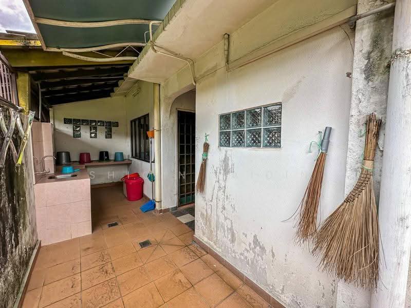 Rumah Berkembar untuk Dijual di Bukit Gasing (Petaling Jaya) - Shiqin Saidin - Exterior - PropertyGuru.com.my