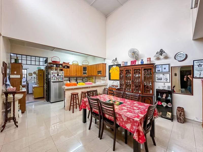 Rumah Berkembar untuk Dijual di Bukit Gasing (Petaling Jaya) - Shiqin Saidin - Kitchen - PropertyGuru.com.my