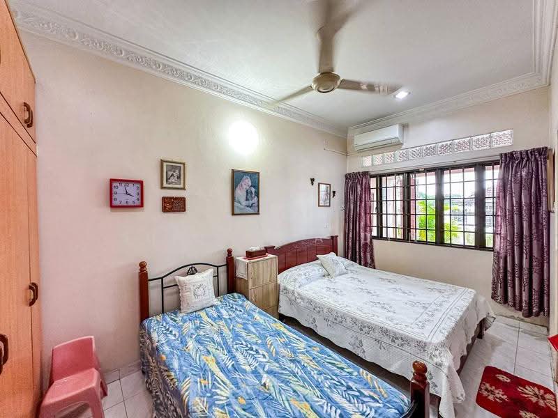 Rumah Berkembar untuk Dijual di Bukit Gasing (Petaling Jaya) - Shiqin Saidin - Bedroom - PropertyGuru.com.my