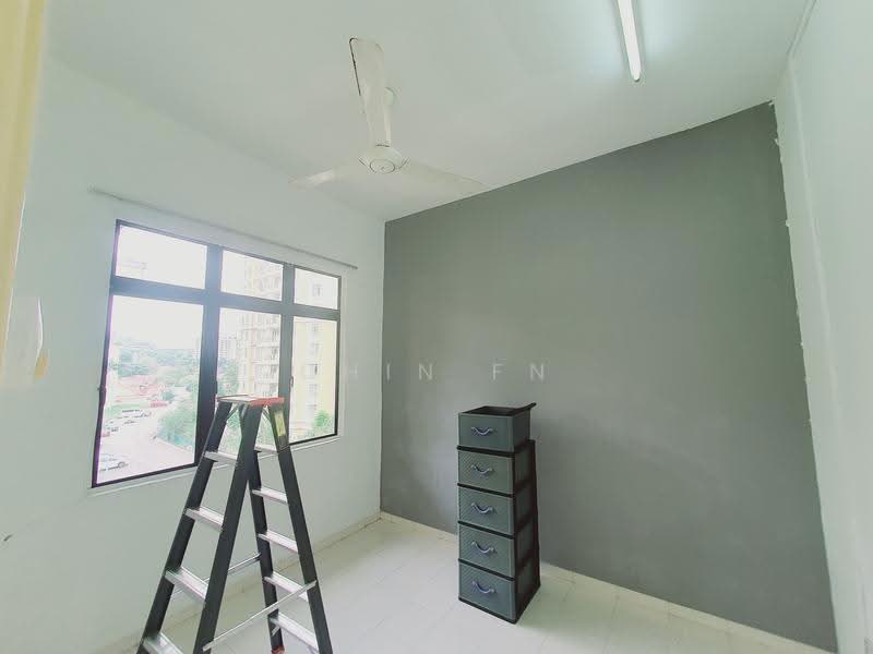 Pangsapuri untuk Dijual di Pangsapuri Bukit Beruang Permai - CHIN FN - Interior - PropertyGuru.com.my