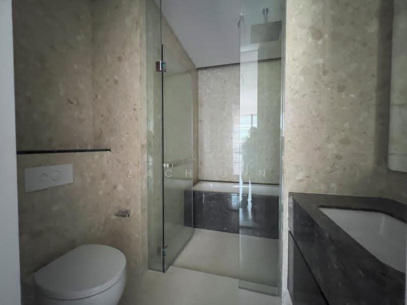Service Residence for Sale at Pavilion Damansara Heights, Windsor Suites - Zach Gan - Bathroom - PropertyGuru.com.my