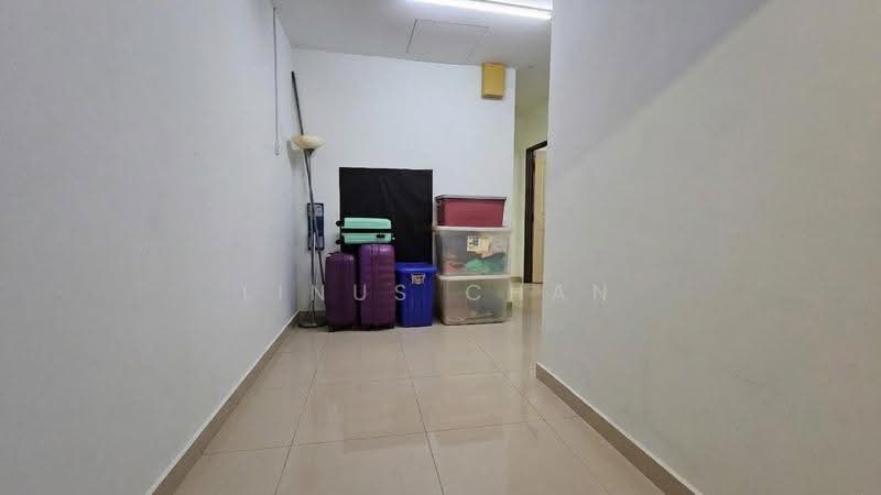 Rumah Teres 2-Tingkat untuk Dijual di Kepong (Kuala Lumpur) - Linus Chan - Corridor - PropertyGuru.com.my