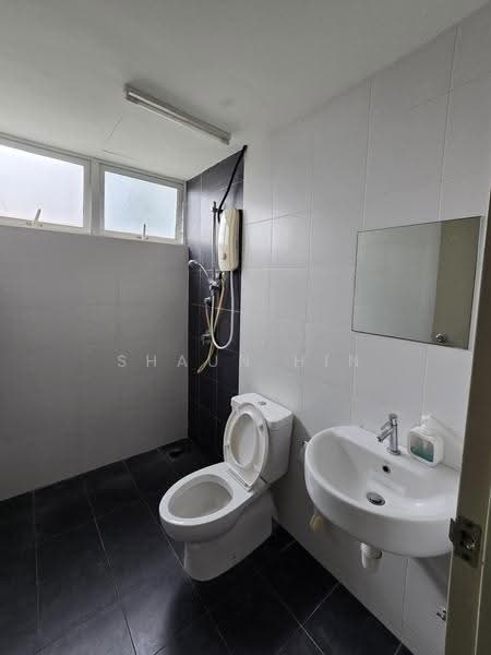 Service Residence for Rent at Pacific Place - Shaun Hin - Bathroom - PropertyGuru.com.my