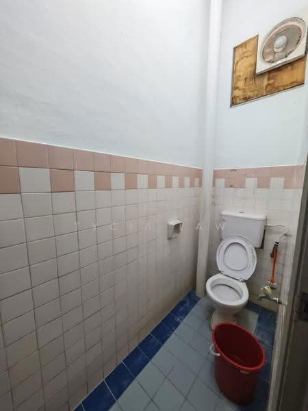 Office for Rent in Taman Molek (Johor Bahru) - Tycia Law - PropertyGuru.com.my
