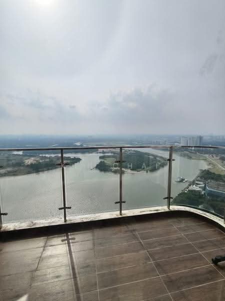 Kondominium untuk Dijual di Royal Strand @ Country Garden Danga Bay - Ken Chai - Balcony - PropertyGuru.com.my
