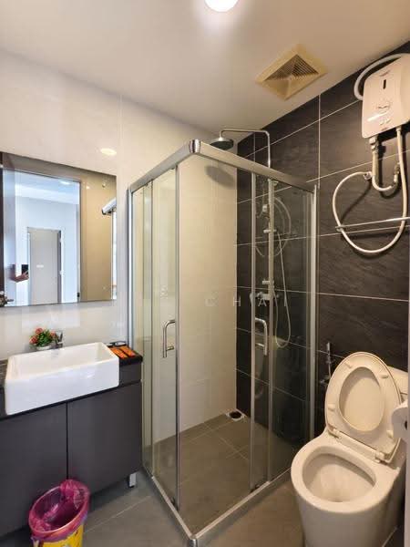 Kondominium untuk Dijual di Royal Strand @ Country Garden Danga Bay - Ken Chai - PropertyGuru.com.my