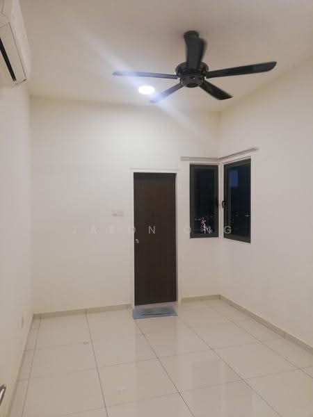 Service Residence for Sale at Seasons Garden Residences - Jason Ong - Interior - PropertyGuru.com.my