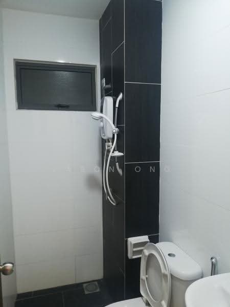 Service Residence for Sale at Seasons Garden Residences - Jason Ong - Bathroom - PropertyGuru.com.my