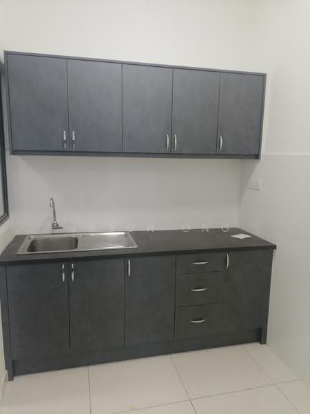 Service Residence for Sale at Seasons Garden Residences - Jason Ong - Kitchen - PropertyGuru.com.my
