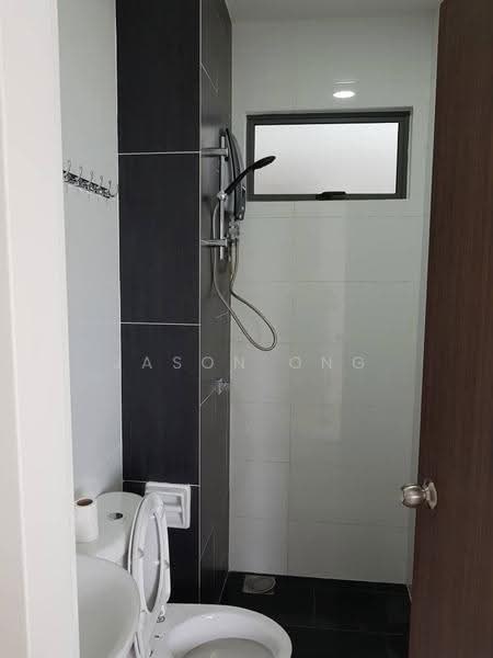 Service Residence for Sale at Seasons Garden Residences - Jason Ong - Bathroom - PropertyGuru.com.my