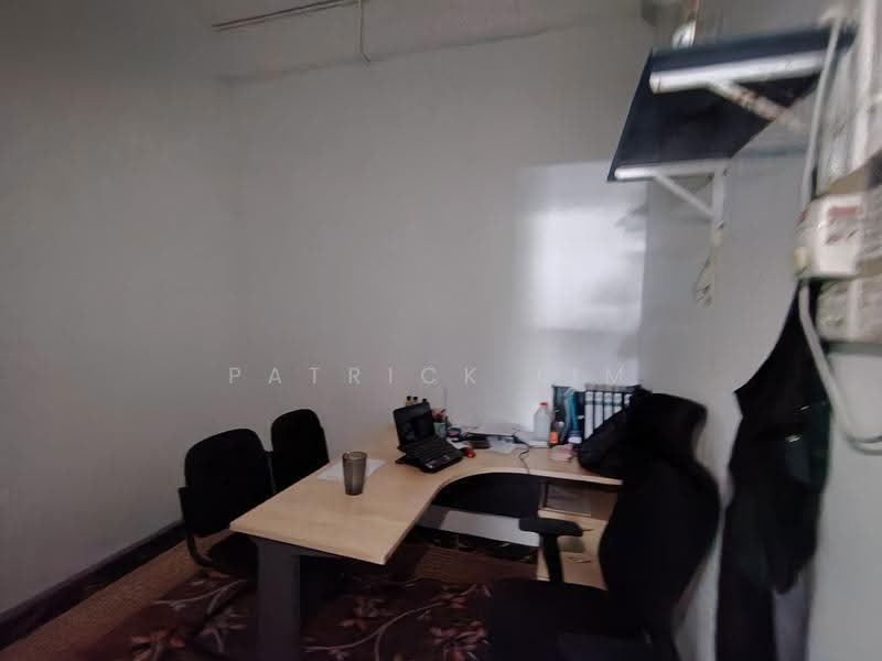 Shop for Rent in Taman Angkasa Nuri (Durian Tunggal) - Patrick Lim - Study - PropertyGuru.com.my