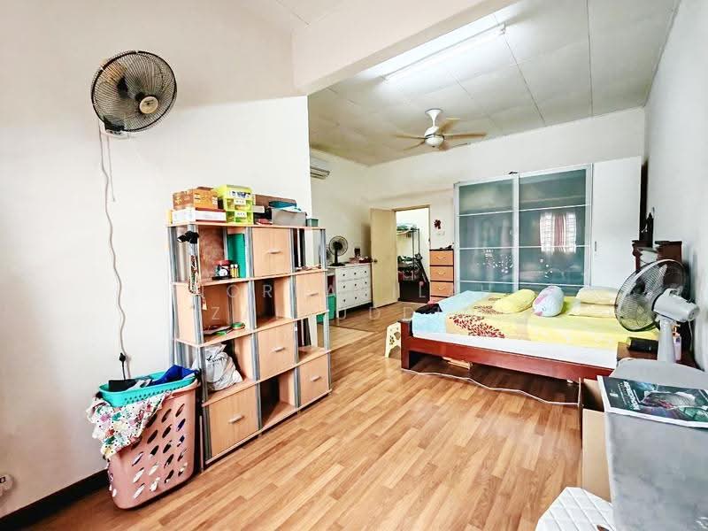 Rumah Teres 2-Tingkat untuk Dijual di Bukit Jelutong (Shah Alam) - NORFADILAH ZAINUDDIN - Bedroom - PropertyGuru.com.my