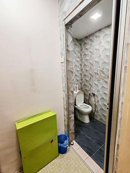 Rumah Teres 2-Tingkat untuk Dijual di Bukit Jelutong (Shah Alam) - NORFADILAH ZAINUDDIN - Bathroom - PropertyGuru.com.my
