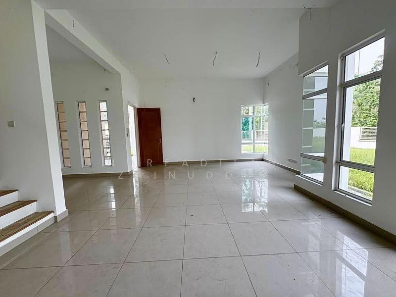 Semi-Detached House for Sale in Seksyen U10 (Shah Alam) - NORFADILAH ZAINUDDIN - Living Room - PropertyGuru.com.my