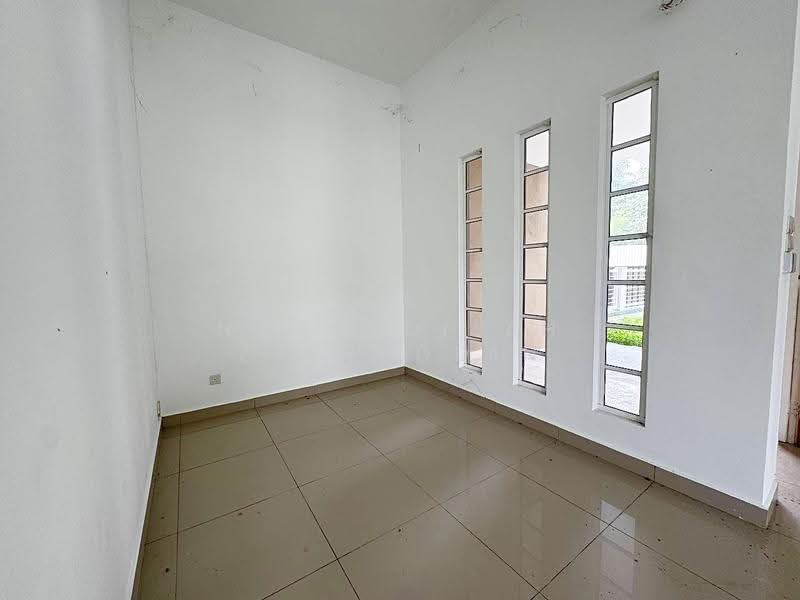 Semi-Detached House for Sale in Seksyen U10 (Shah Alam) - NORFADILAH ZAINUDDIN - Interior - PropertyGuru.com.my