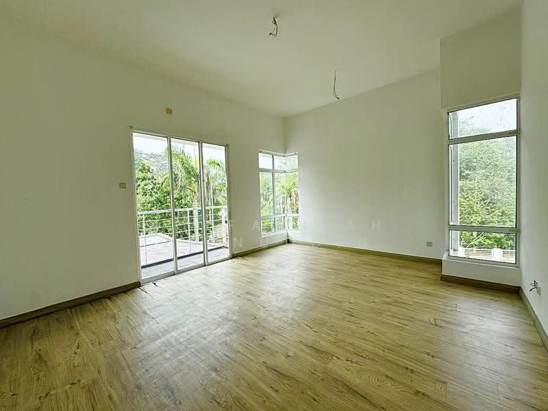 Semi-Detached House for Sale in Seksyen U10 (Shah Alam) - NORFADILAH ZAINUDDIN - Living Room - PropertyGuru.com.my