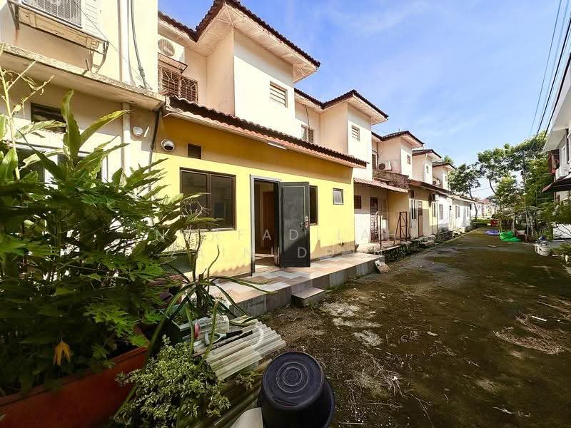 2-storey Terraced House for Sale in Saujana Utama (Selangor) - NORFADILAH ZAINUDDIN - Exterior - PropertyGuru.com.my