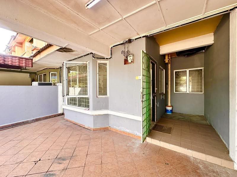 2-storey Terraced House for Sale in Saujana Utama (Selangor) - NORFADILAH ZAINUDDIN - Exterior - PropertyGuru.com.my