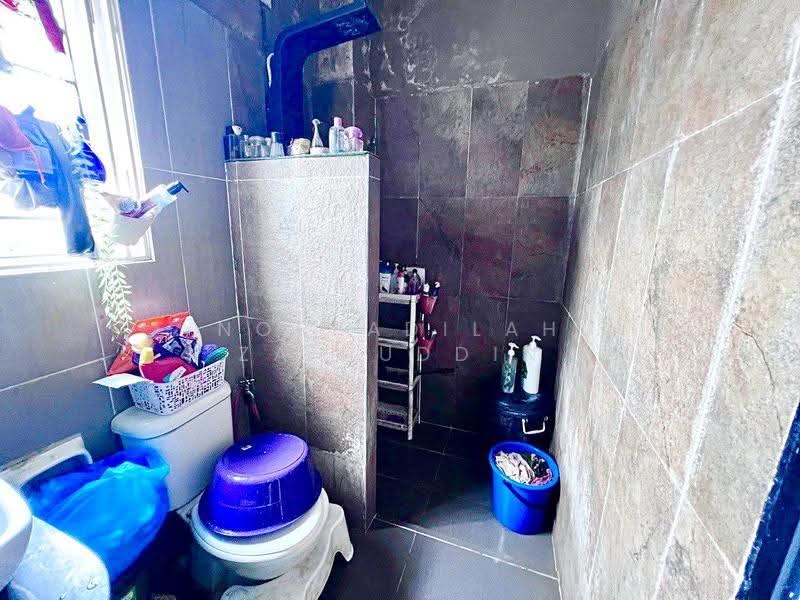 2-storey Terraced House for Sale in Taman Tasik Prima (Puchong) - NORFADILAH ZAINUDDIN - Bathroom - PropertyGuru.com.my