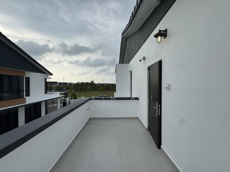 2-storey Terraced House for Rent in Sepang (Selangor) - Hakim Ali - Exterior - PropertyGuru.com.my