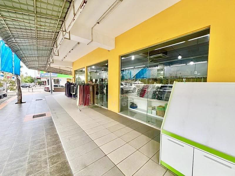 Shop for Sale in Nilai Impian (Nilai) - NORFADILAH ZAINUDDIN - Exterior - PropertyGuru.com.my