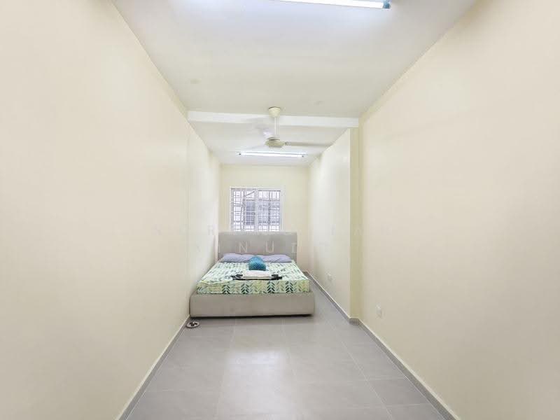 Rumah Teres 2-Tingkat untuk Dijual di Bandar Putra Permai (Seri Kembangan) - NORFADILAH ZAINUDDIN - Bedroom - PropertyGuru.com.my