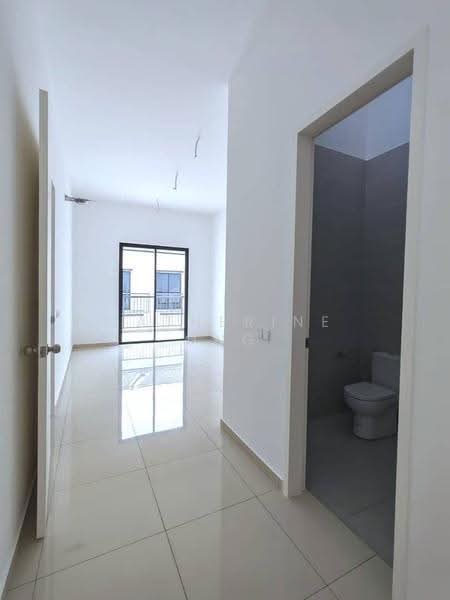 2-storey Terraced House for Sale in Taman Ekoflora (Johor Bahru) - Catherine Ong - Corridor - PropertyGuru.com.my
