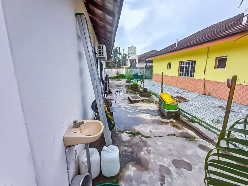 Bungalow House untuk Dijual di Tanjong Karang (Selangor) - Mohd Hazlan bin Mohd Sopi - PropertyGuru.com.my