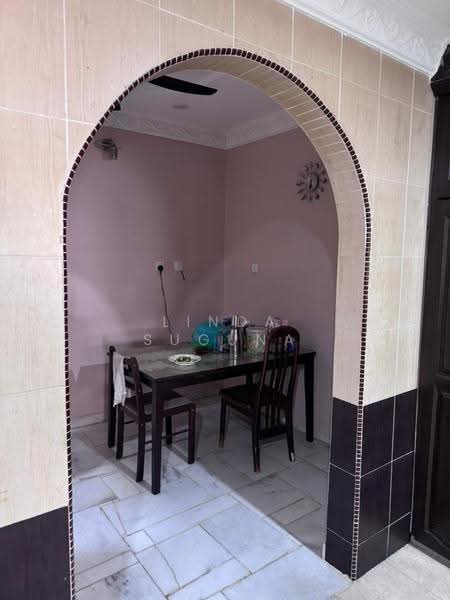2-storey Terraced House for Sale in Putra Heights (Subang Jaya) - Linda Suguna - Dining Room - PropertyGuru.com.my