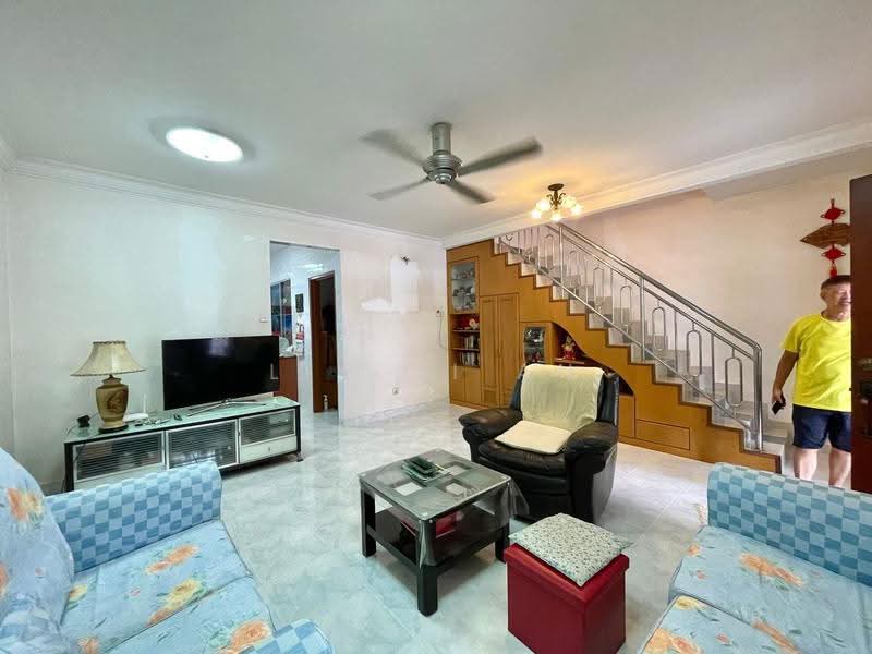 2-storey Terraced House for Sale in Bayan Baru (Bayan Baru) - Lim Yi An - Living Room - PropertyGuru.com.my