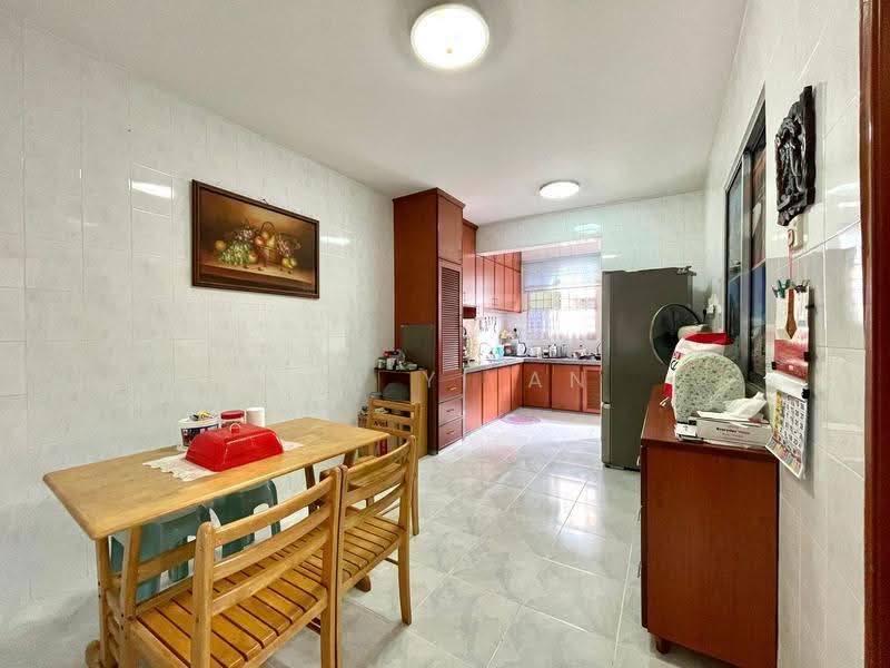 2-storey Terraced House for Sale in Bayan Baru (Bayan Baru) - Lim Yi An - Kitchen - PropertyGuru.com.my