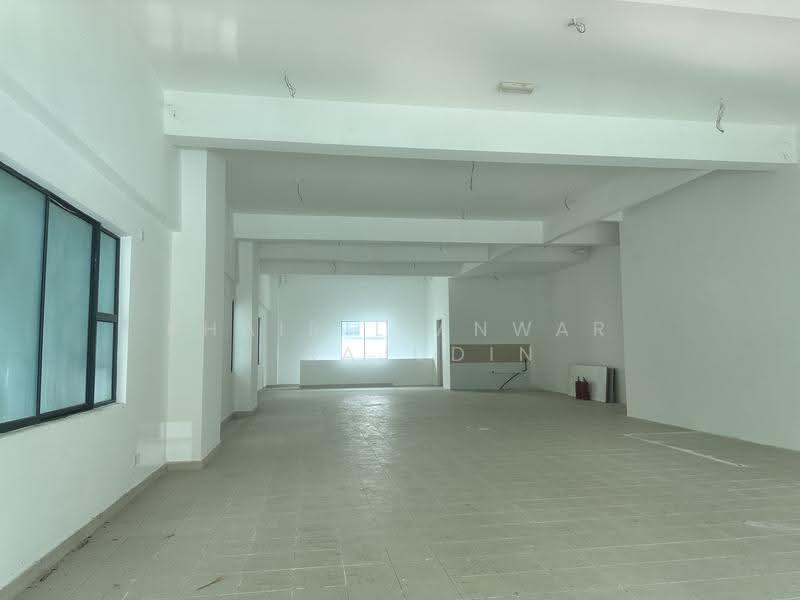 Shop for Rent in Denai Alam (Shah Alam) - Khairil Anwar Sirajudin - Interior - PropertyGuru.com.my