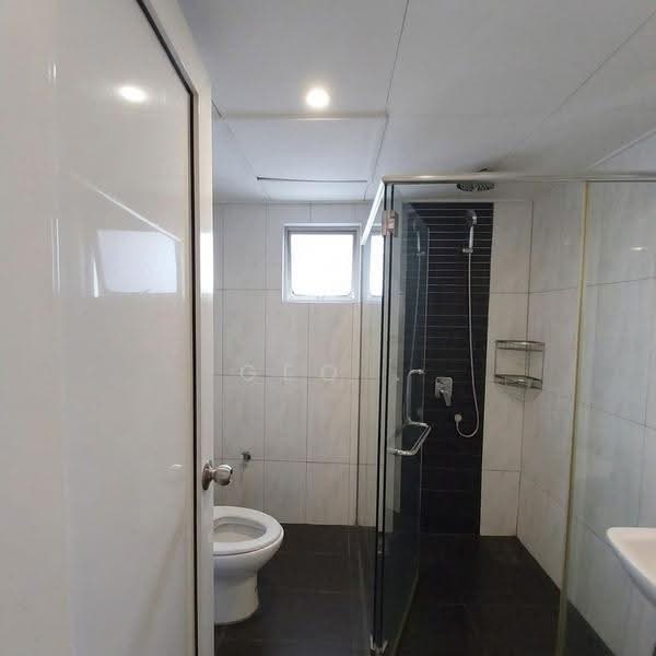 Condominium for Rent at Jasmine Towers - Geo . - Bathroom - PropertyGuru.com.my