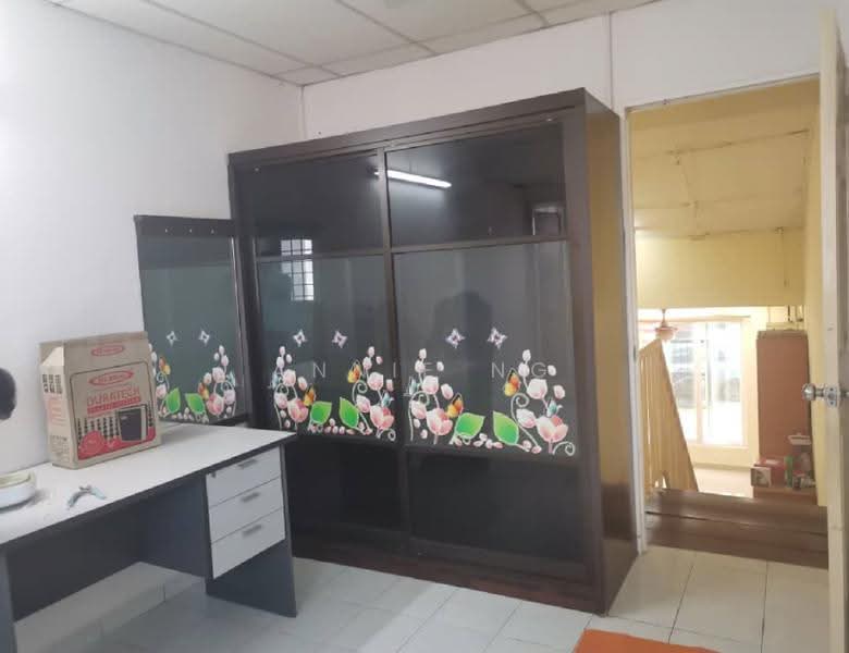 1.5-storey Terraced House for Sale in Taman Cempaka (Serendah) - Annie Ng - Interior - PropertyGuru.com.my