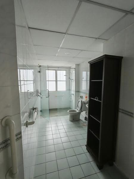 Condominium for Rent at Pantai Panorama Condominiums - Sky Loong - Bathroom - PropertyGuru.com.my
