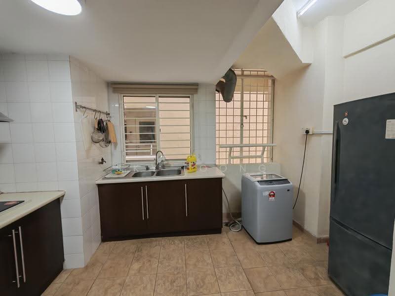 Condominium for Rent at Pantai Panorama Condominiums - Sky Loong - Kitchen - PropertyGuru.com.my