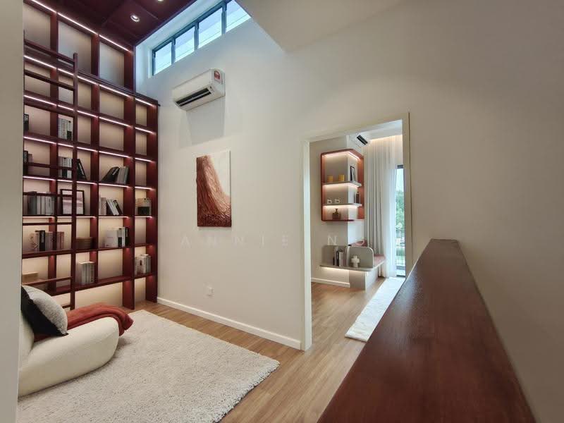 Rumah Teres 2-Tingkat untuk Dijual di Rawang (Selangor) - Annie Ng - Study - PropertyGuru.com.my