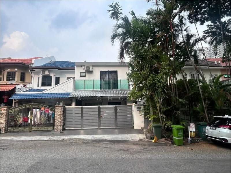2-storey Terraced House for Sale in Taman Sri Endah (Sri Petaling) - A Chong - Exterior - PropertyGuru.com.my