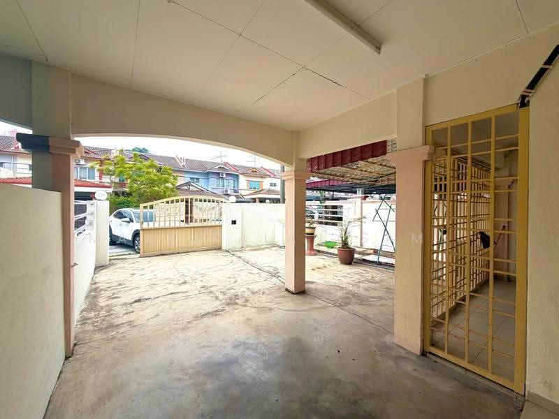 Rumah Teres 2-Tingkat untuk Dijual di Bandar Bukit Tinggi (Klang) - Mala Palanisamy - Exterior - PropertyGuru.com.my