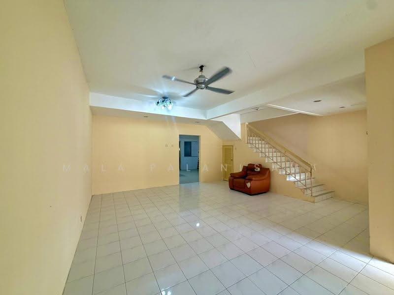 Rumah Teres 2-Tingkat untuk Dijual di Bandar Bukit Tinggi (Klang) - Mala Palanisamy - Living Room - PropertyGuru.com.my
