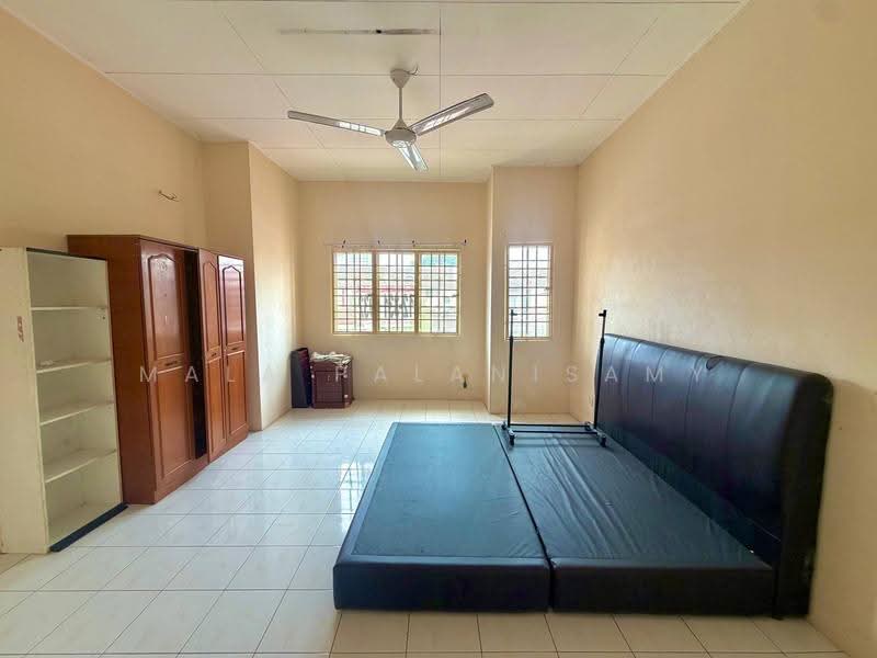 Rumah Teres 2-Tingkat untuk Dijual di Bandar Bukit Tinggi (Klang) - Mala Palanisamy - Bedroom - PropertyGuru.com.my