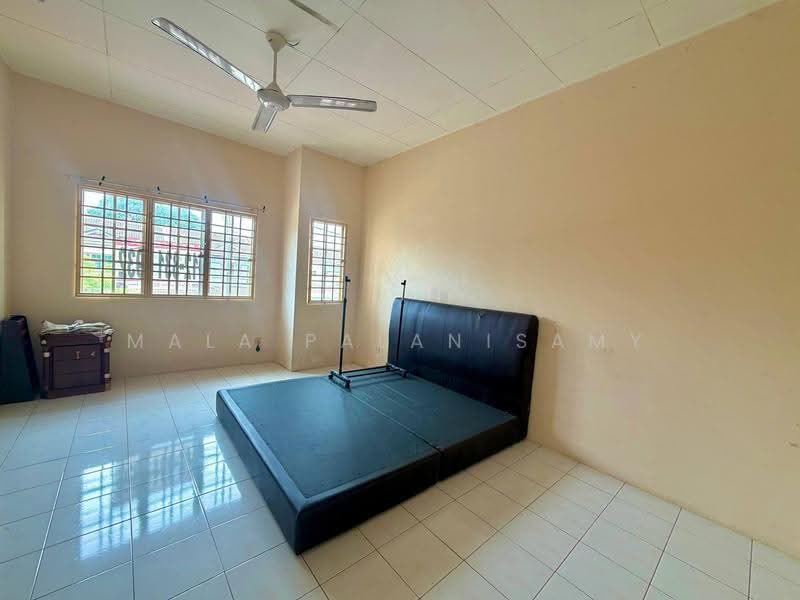 Rumah Teres 2-Tingkat untuk Dijual di Bandar Bukit Tinggi (Klang) - Mala Palanisamy - Bedroom - PropertyGuru.com.my